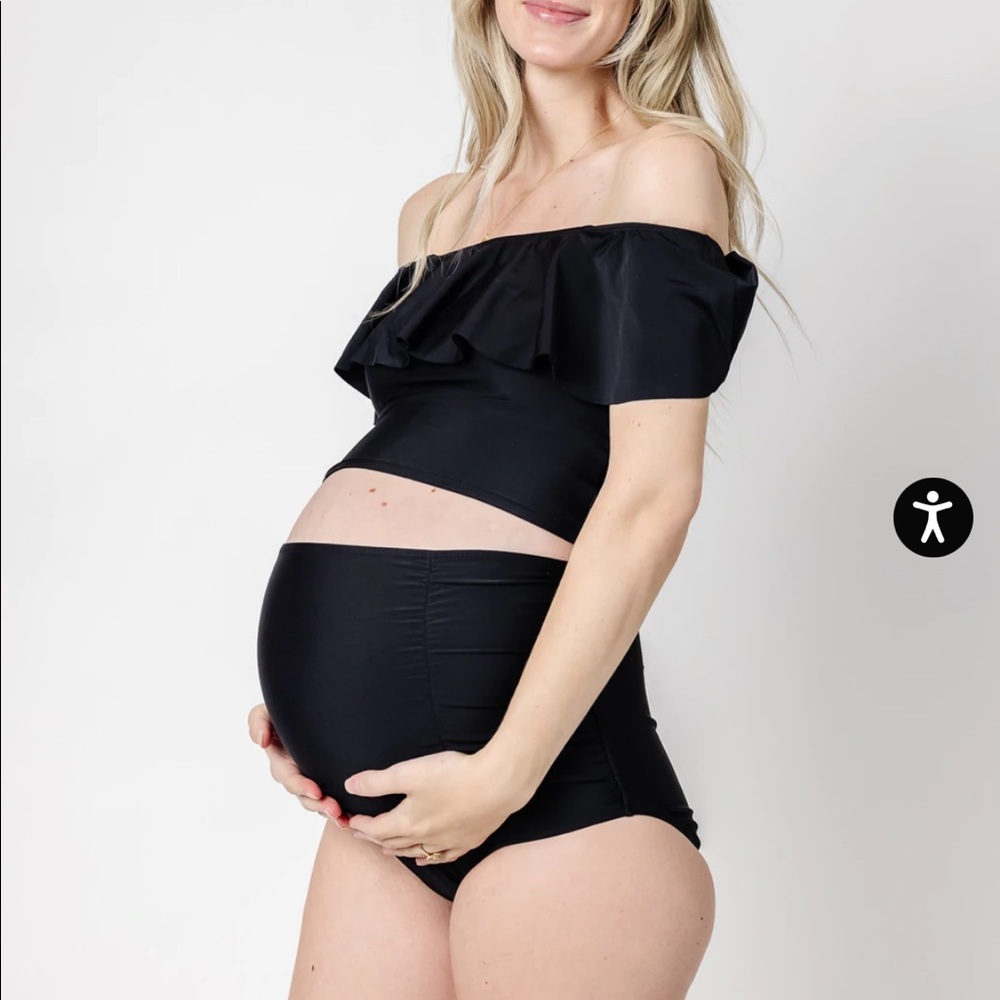 Small Kortni Jeane maternity swim bottom
